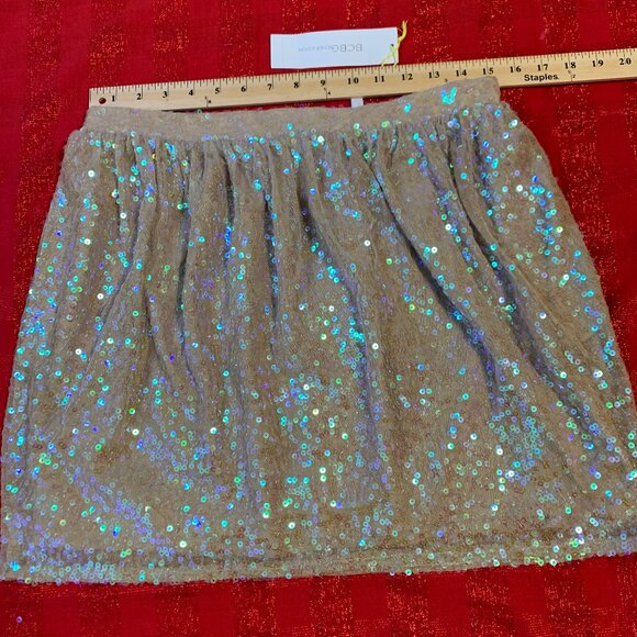 BCBGeneration Tan Sequin Mini Skirt in Size 10 NWT - Picture 3 of 6